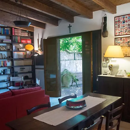La Casa Del Pittore Villa Tuglie